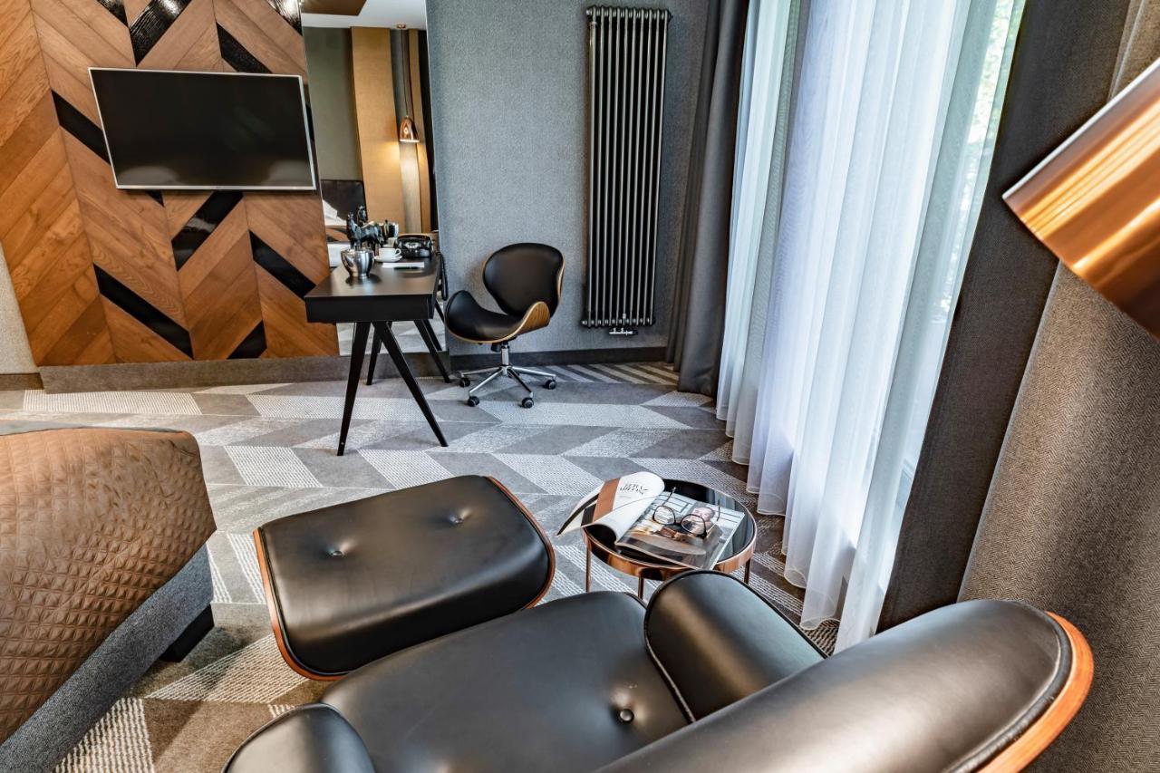 Hotel Traugutta3 Bialystok Bagian luar foto